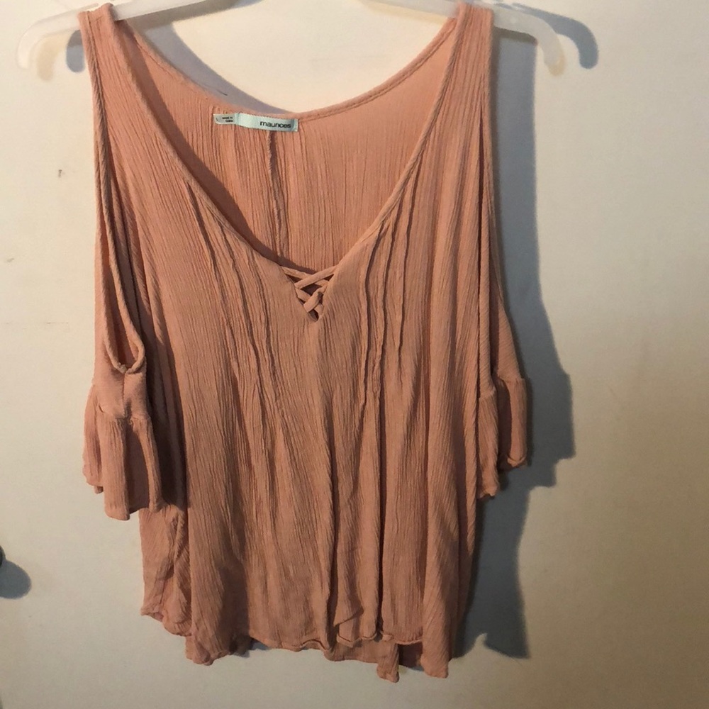 Maurice’s open shoulder top size L